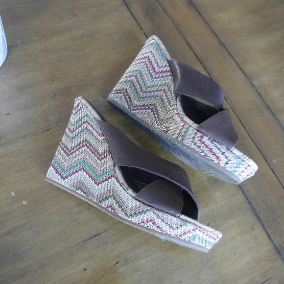 Pika Leather Wedge Sandals 6 Brown Weave FREE with 3+ Bundle - Picture 3 of 5